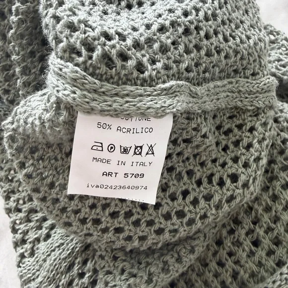 Olive Green Knit Star Top - Picture 3 of 3